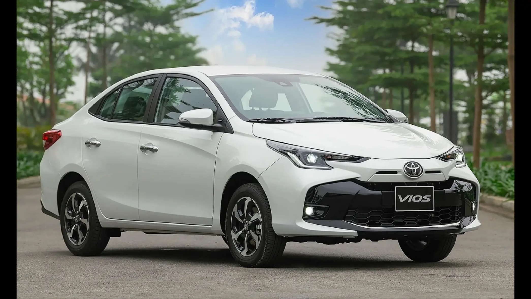 4-Seater Private Car
